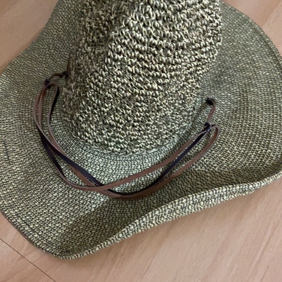 Woolrich - Picture 3 of 8